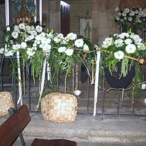 Decoración floral de boda realizada por la floristería de Vigo